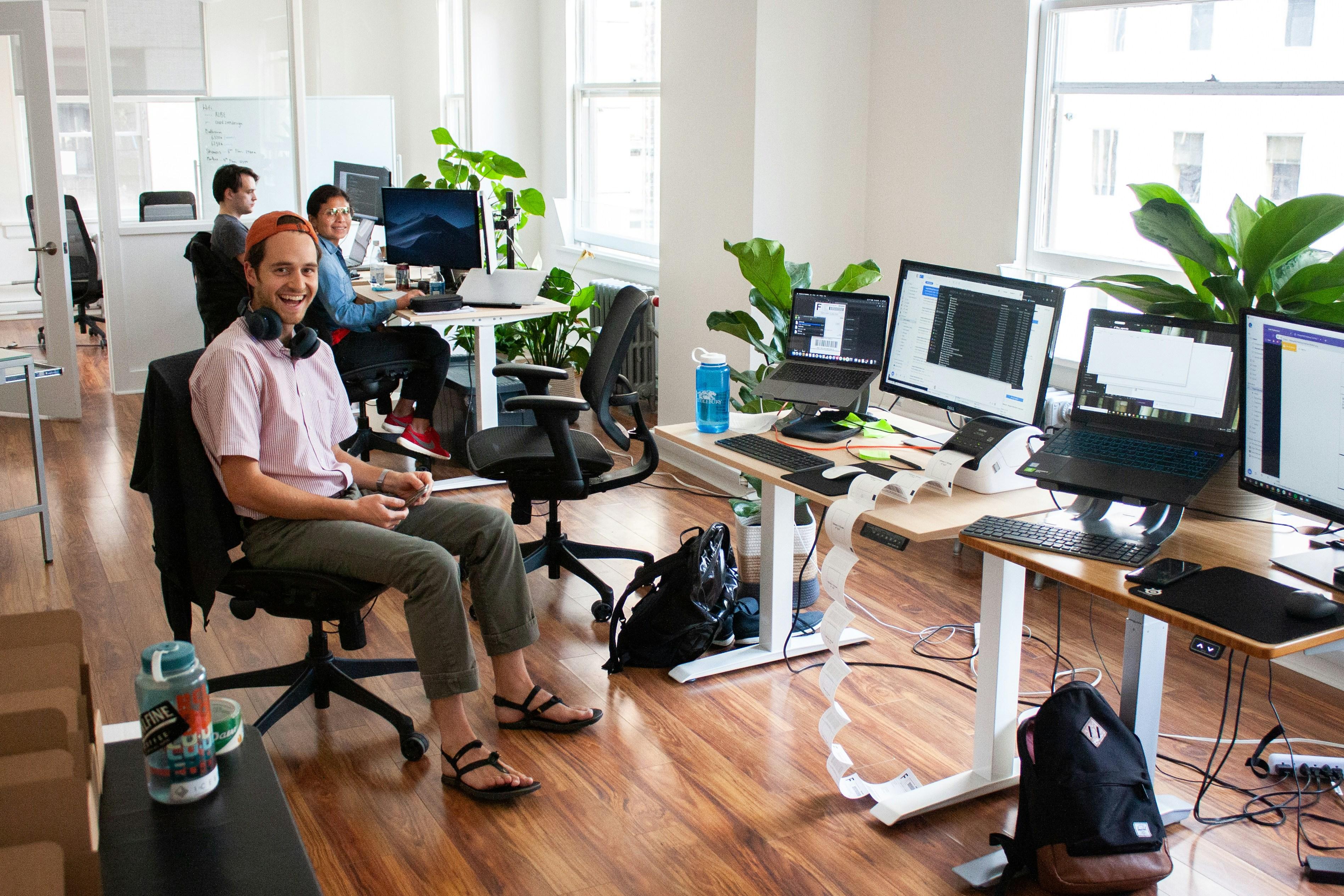 Tech Jobs in Freefall: Why Top Companies Are Slashing Job Postings Despite Record Profits